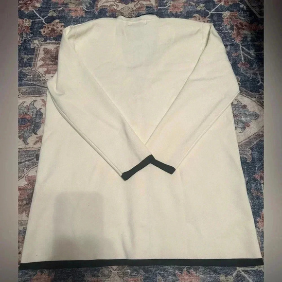 Level Eight 8 - V Neck Button Down Cardigan - Size Large - Picture 5 of 5